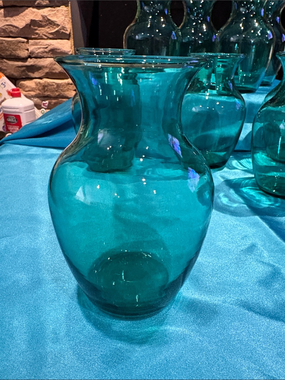 Teal Glass 6” Vase - Elegant Home Accent
11 Vases - Picture 2 of 2